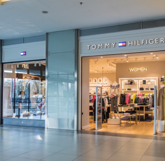 avenue mall tommy hilfiger